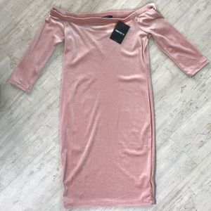 NWT Forever 21 Mauve Velvet Body-Con Dress
